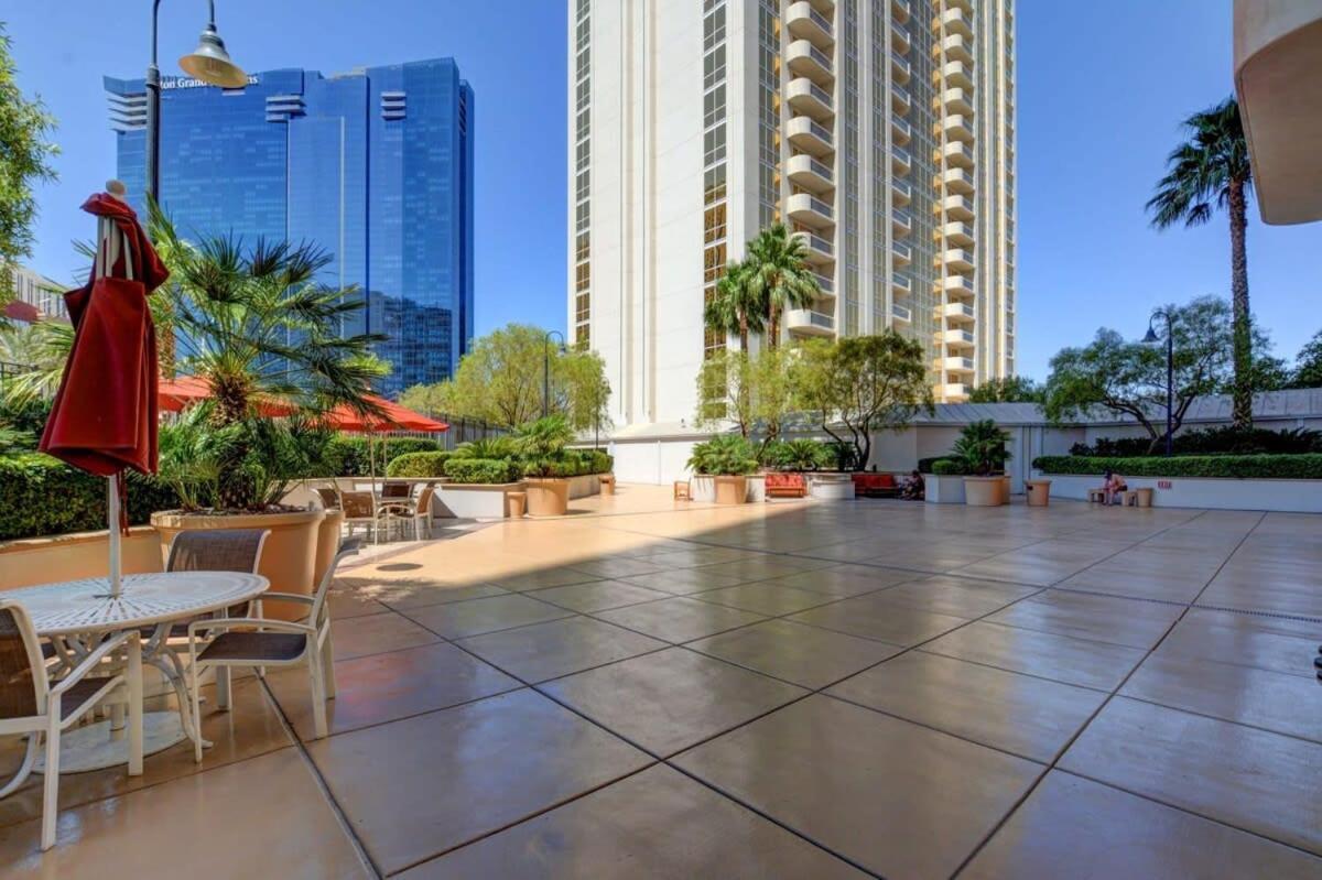לאס וגאס Mgm Signature-04-603 Strip View Jacuzzi Studio מראה חיצוני תמונה
